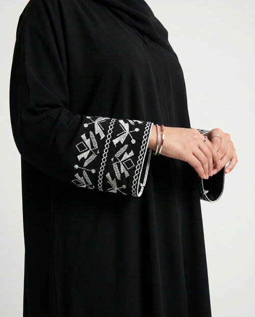 Black Saudi Arabia Abaya