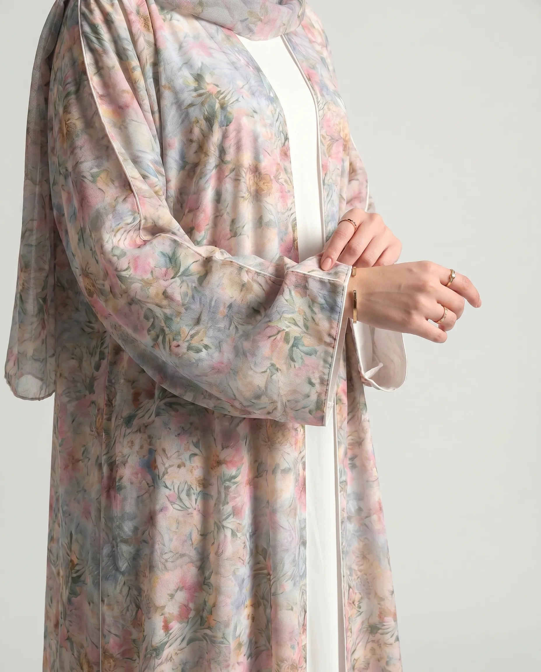 Colorful Saudi Arabia Abaya