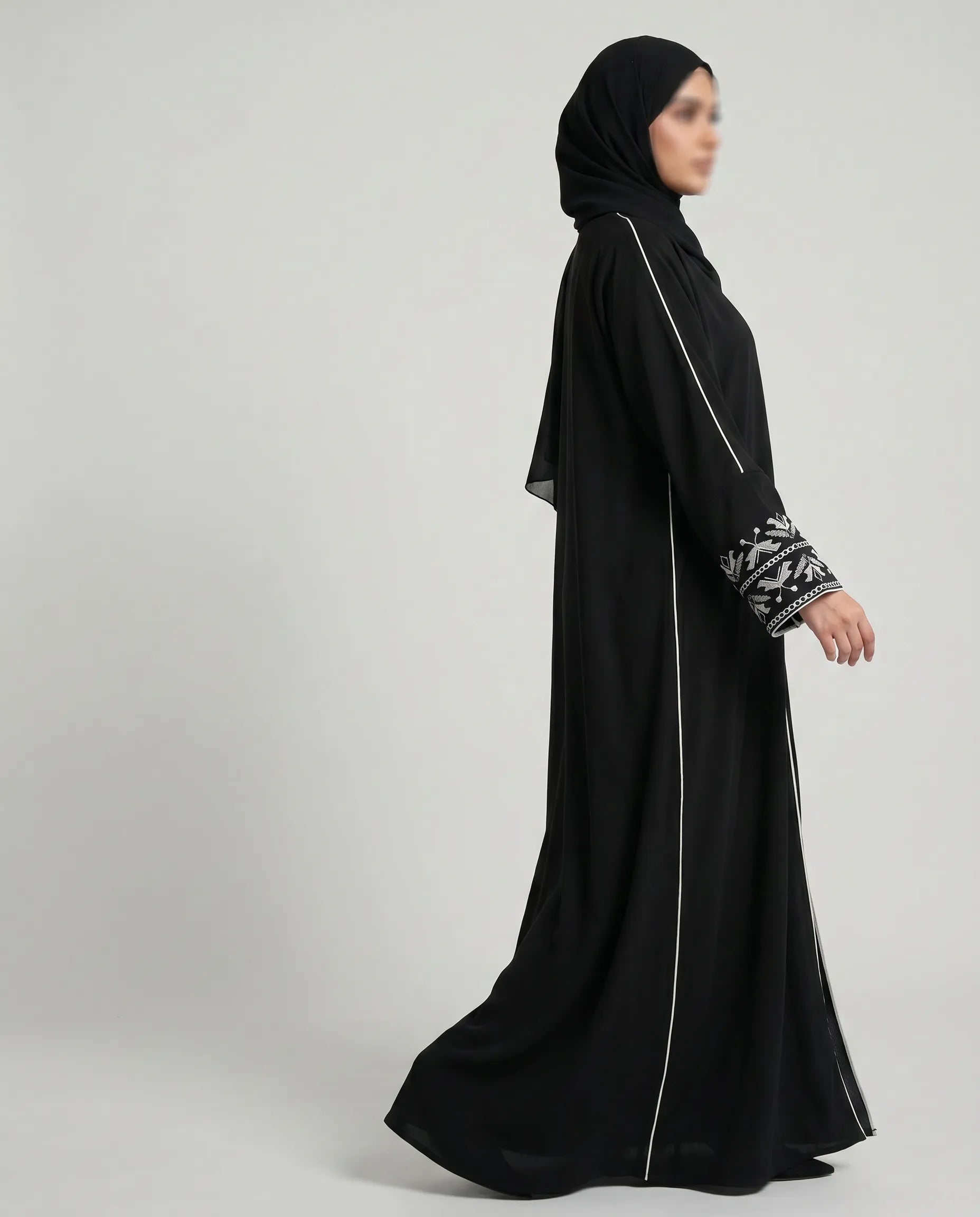 Black Saudi Arabia Abaya