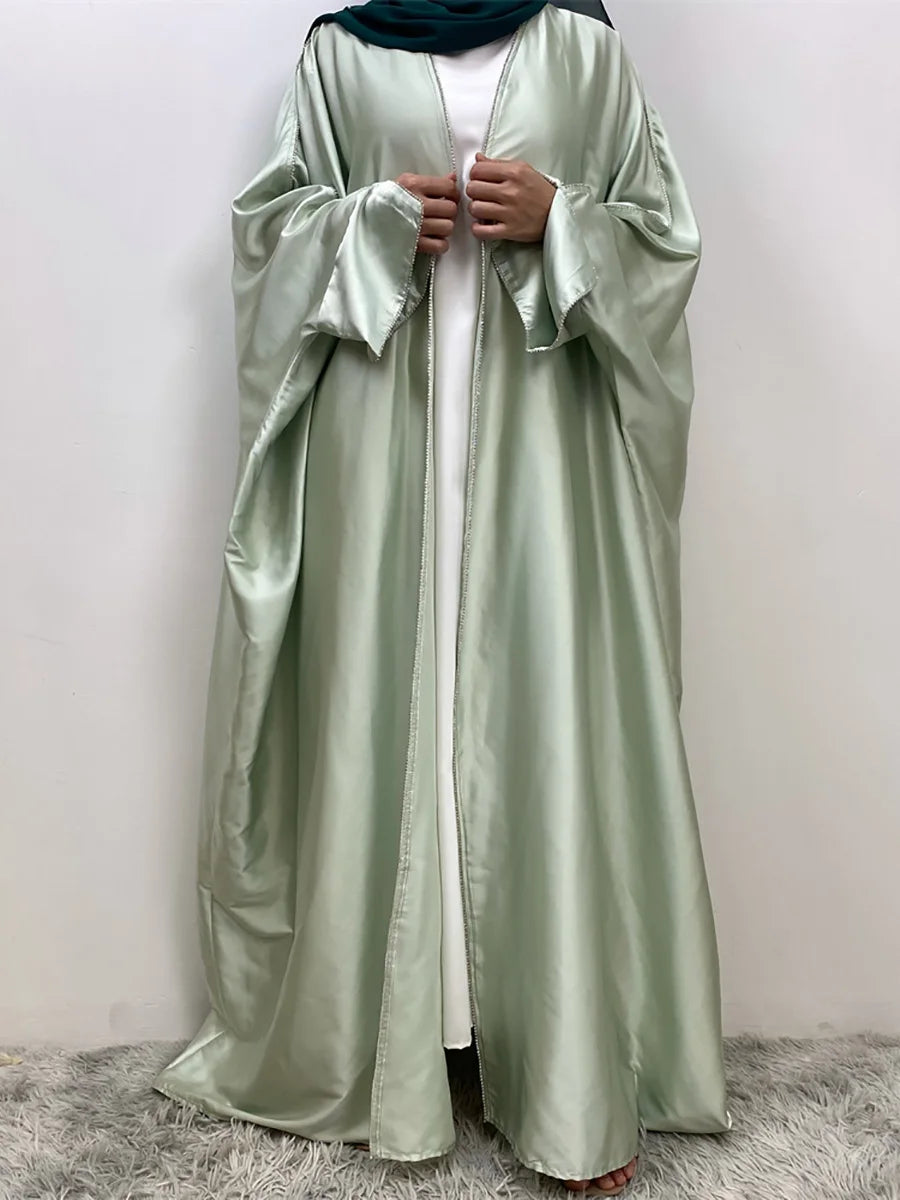 saudi open Abaya